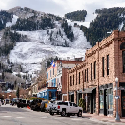 Denver to Aspen/Snowmass Private Shuttle: Routes, Travel Tips, and Mr. Chauffeur Guide